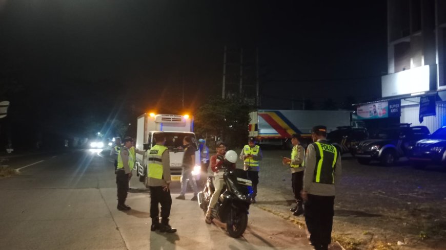 Respon Cepat Laporan Call Center 110 , Polres Malang Amankan Belasan Motor Balap Liar di Pakis