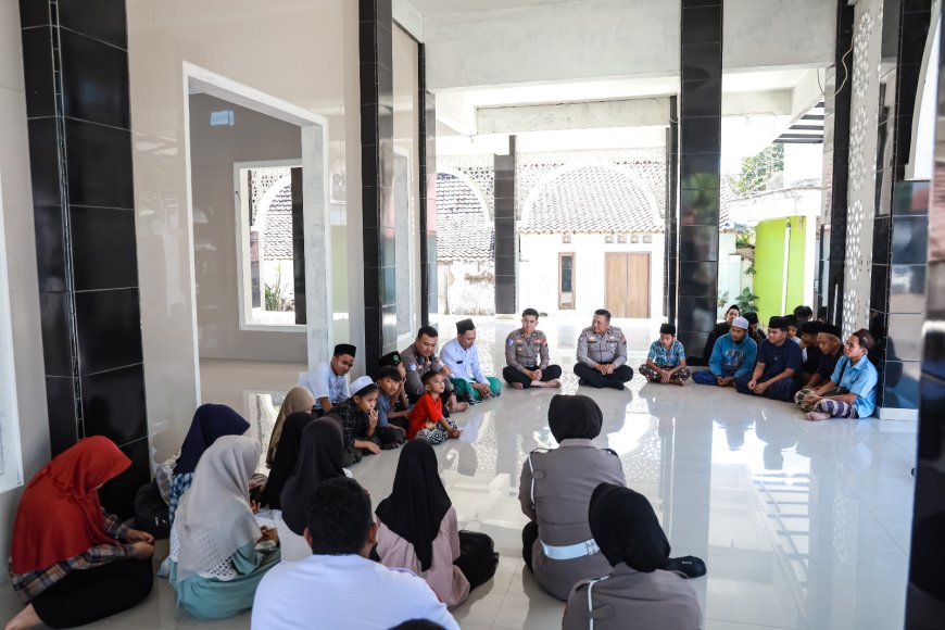 Hari Bhayangkara ke - 80 Polres Jember Salurkan Bantuan untuk Yayasan Yatim Piatu