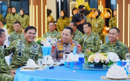 Kapolri Hadiri Silaturahmi Strategis Pimpinan Lembaga Negara di Mabes TNI AL