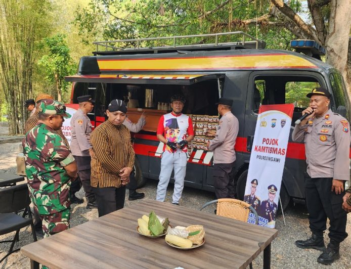 Sinergi Tanpa Sekat, Polres Ngawi Gelar Pojok Kamtibmas Bersama Warga